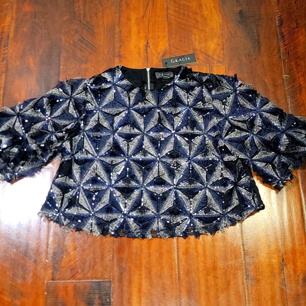 Gracia Sequin Top